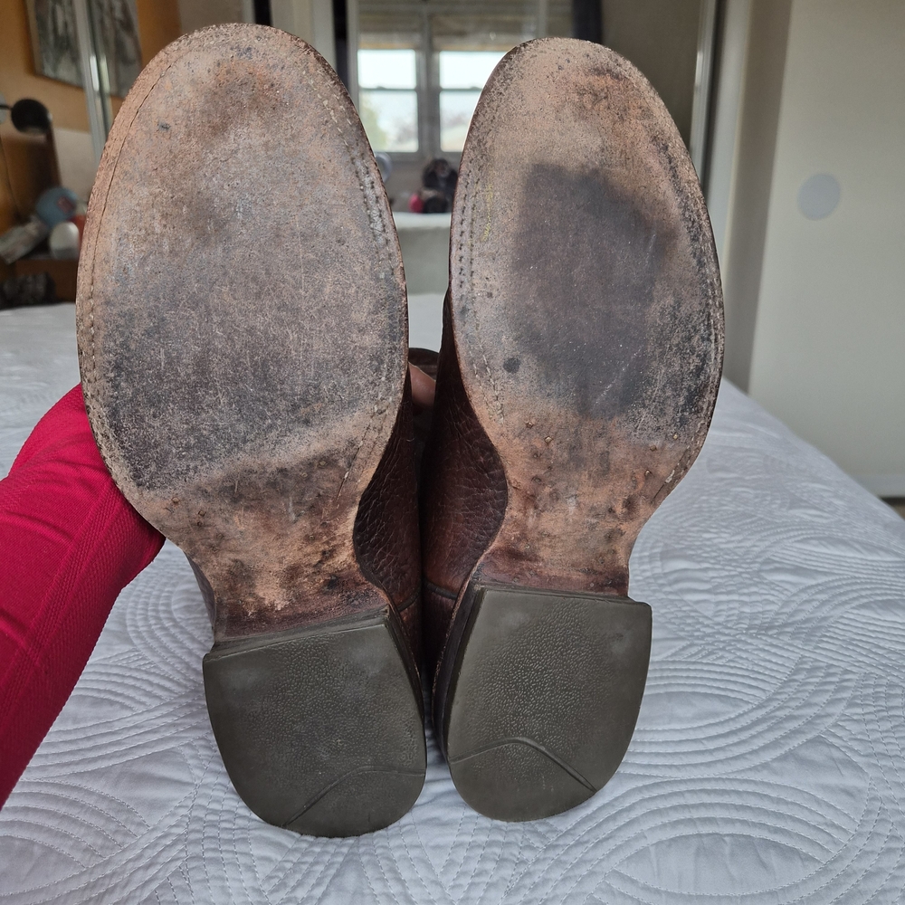 Ariat Brown Cowboy Boots - Picture 10 of 10
